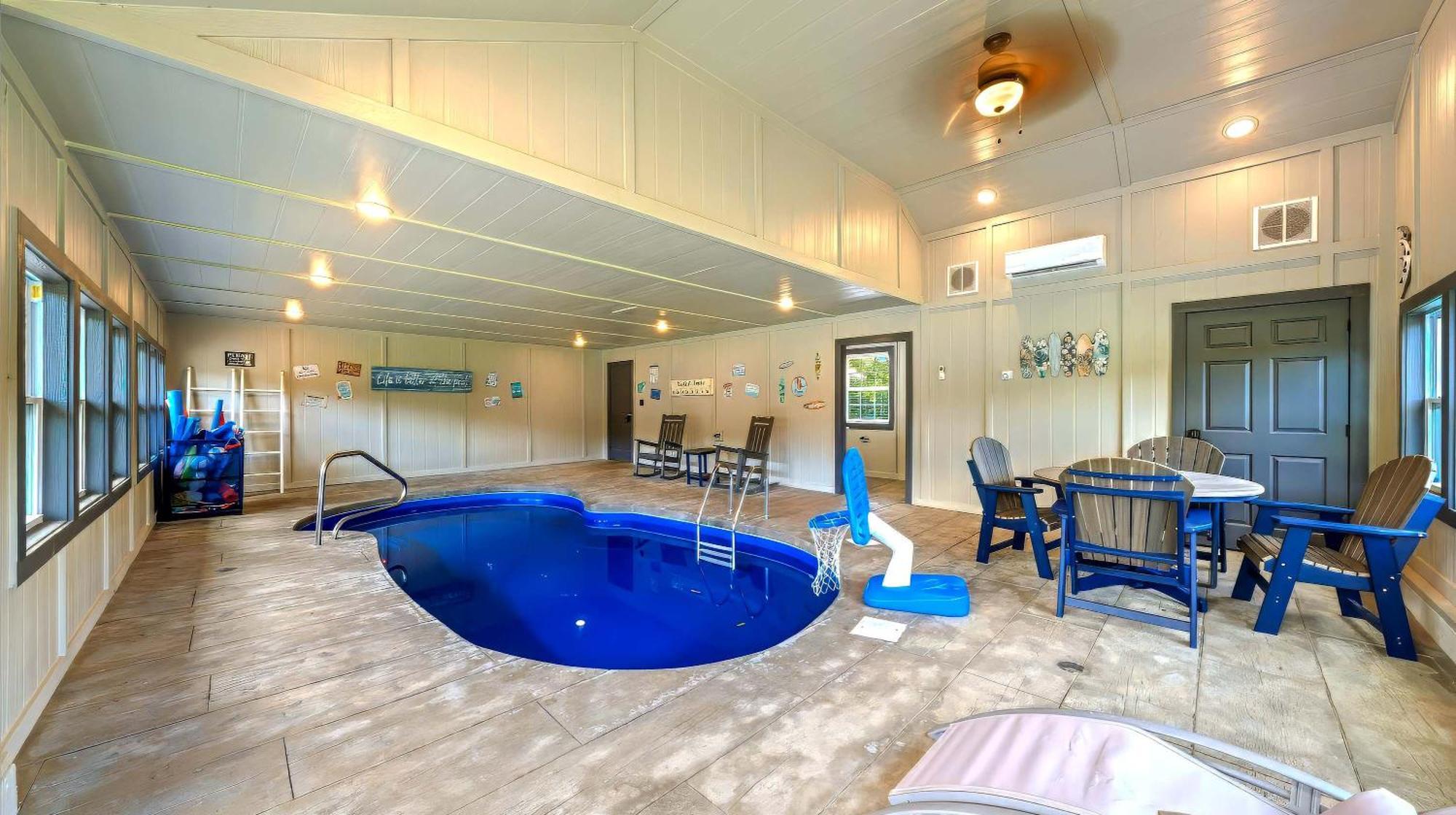 Poolside At Autumn Woods - Pool, Theater, Fireplace, Firepit, Arcade Sevierville Eksteriør bilde