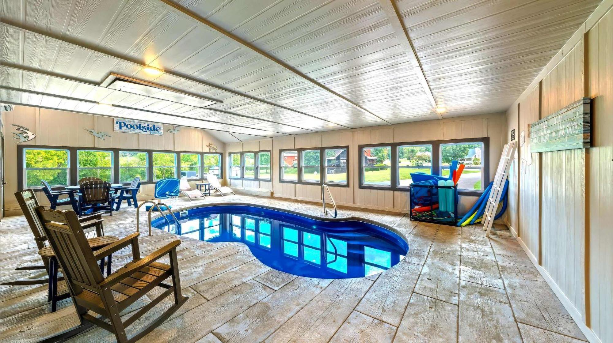 Poolside At Autumn Woods - Pool, Theater, Fireplace, Firepit, Arcade Sevierville Eksteriør bilde